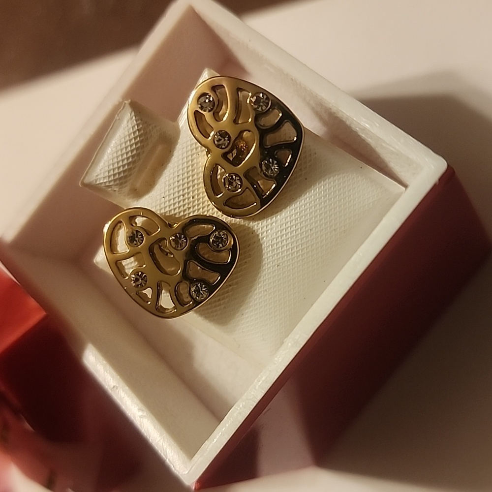 18kgold plated Heart Diamond Earrings
